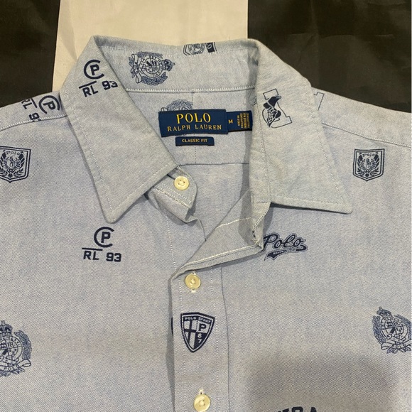 Lot of 4 Polo Ralph Lauren Short Sleeve Button Up Shirts & 1 Tommy - Picture 3 of 16